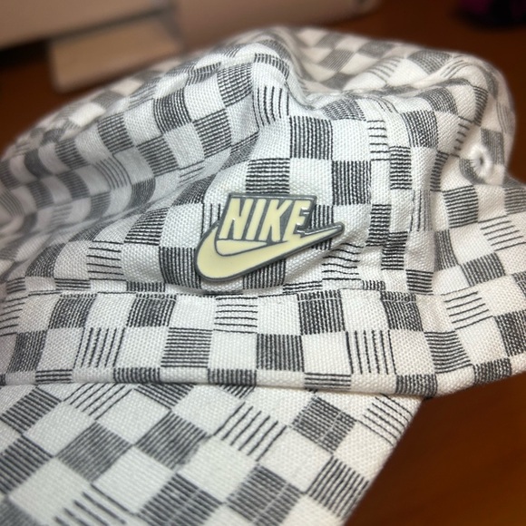 Vintage Nike check "conductor" hat - Picture 9 of 13